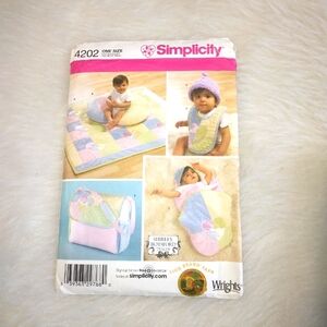 SIMPLICITY 4202 Baby Accessories, quilt, bib, wrap, bag, pillow cover, k…